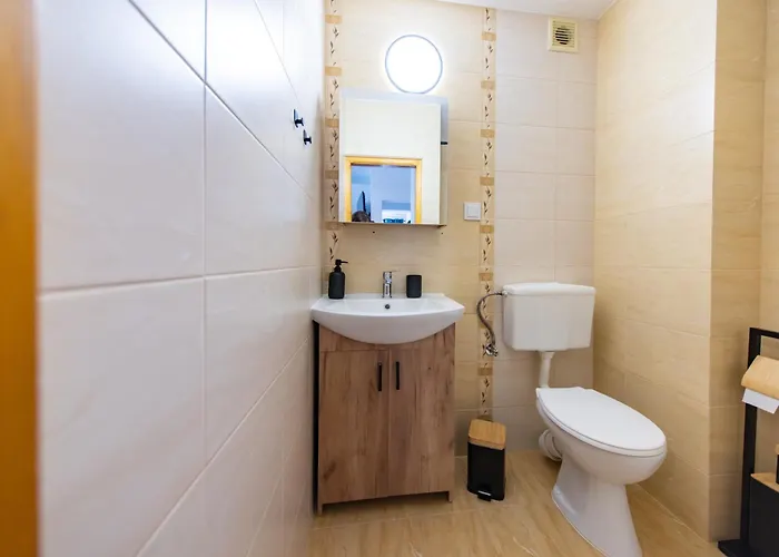 Podmuch Halnego Lejlighed Poronin